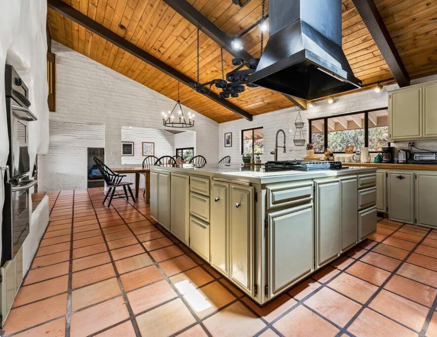 Scenic Spanish Rancho - Breathtaking Views Three Rivers Buitenkant foto